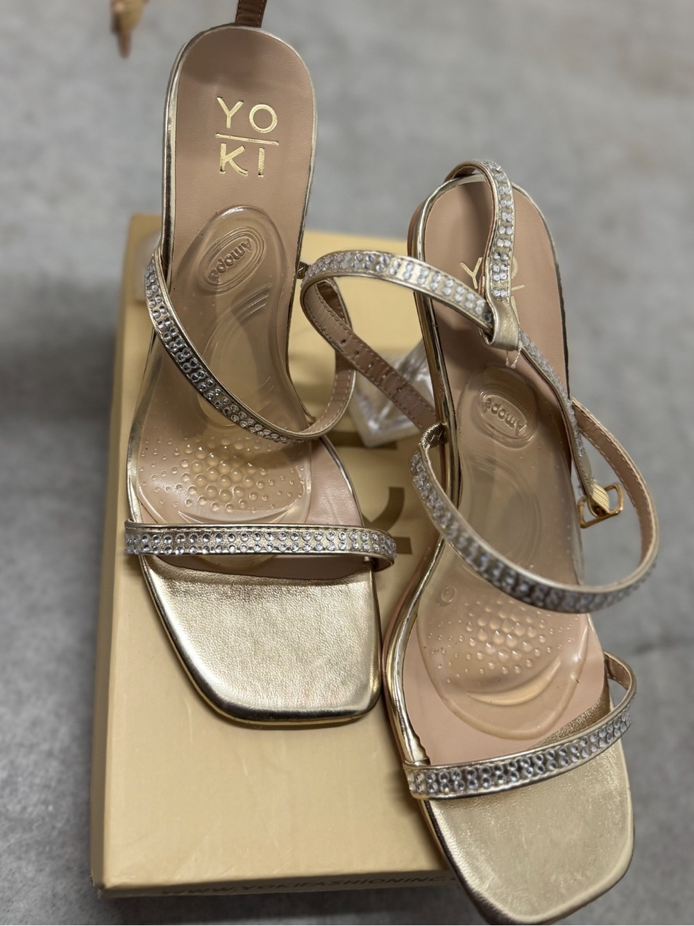 NIB Yoki Gold Strappy Rhinestone Heels Sandals Size 6.5 NEW